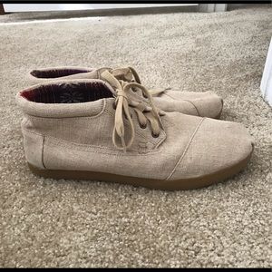 Men’s Toms Size 13